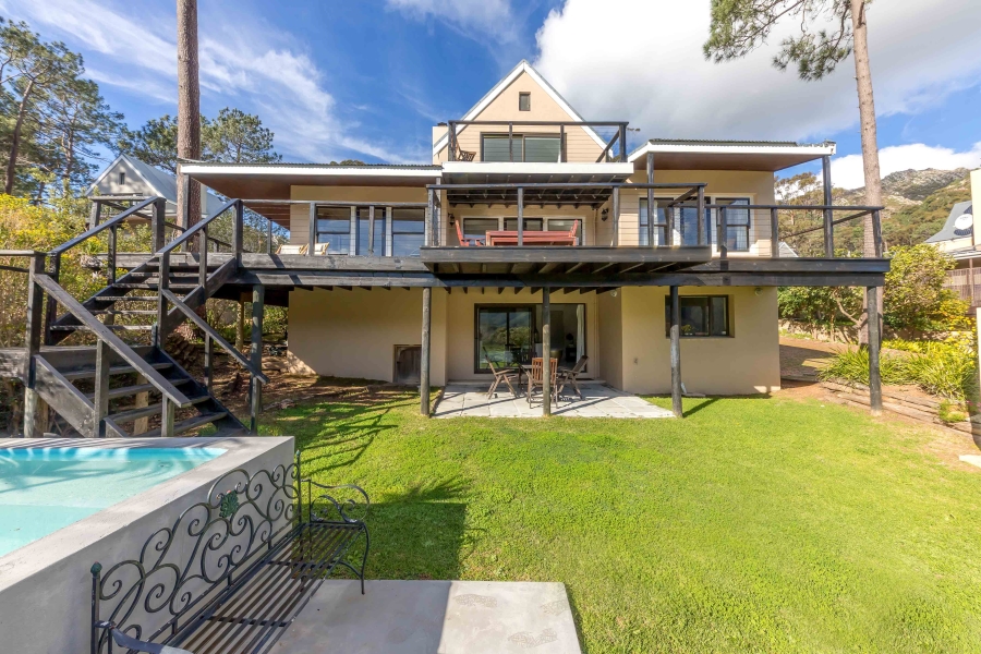 To Let 1 Bedroom Property for Rent in Silvermist Mountain Lodge Western Cape